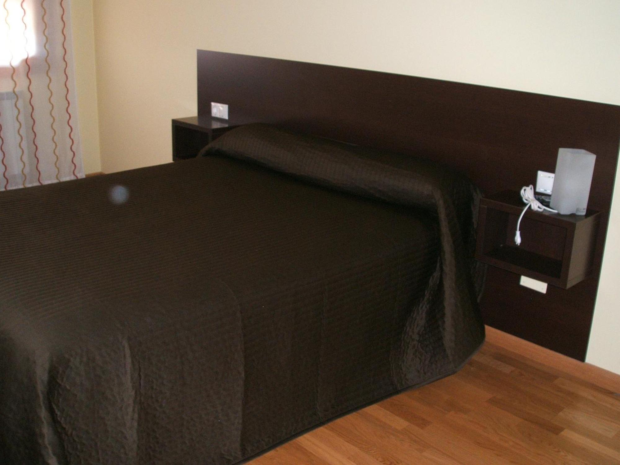 Hostal Casasnovas 西利达 外观 照片