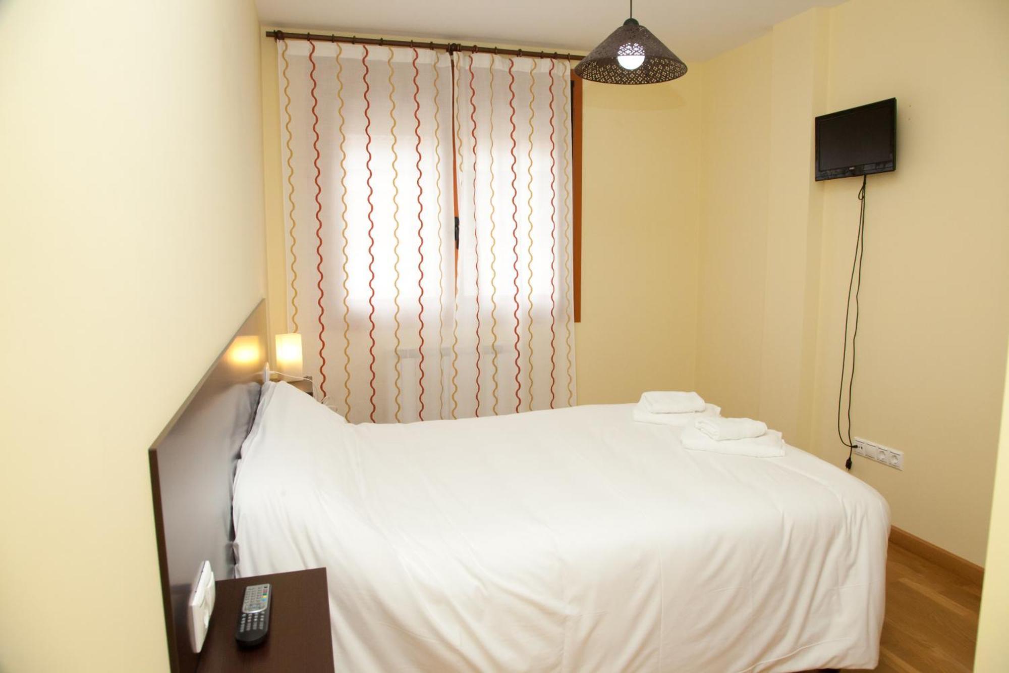 Hostal Casasnovas 西利达 外观 照片