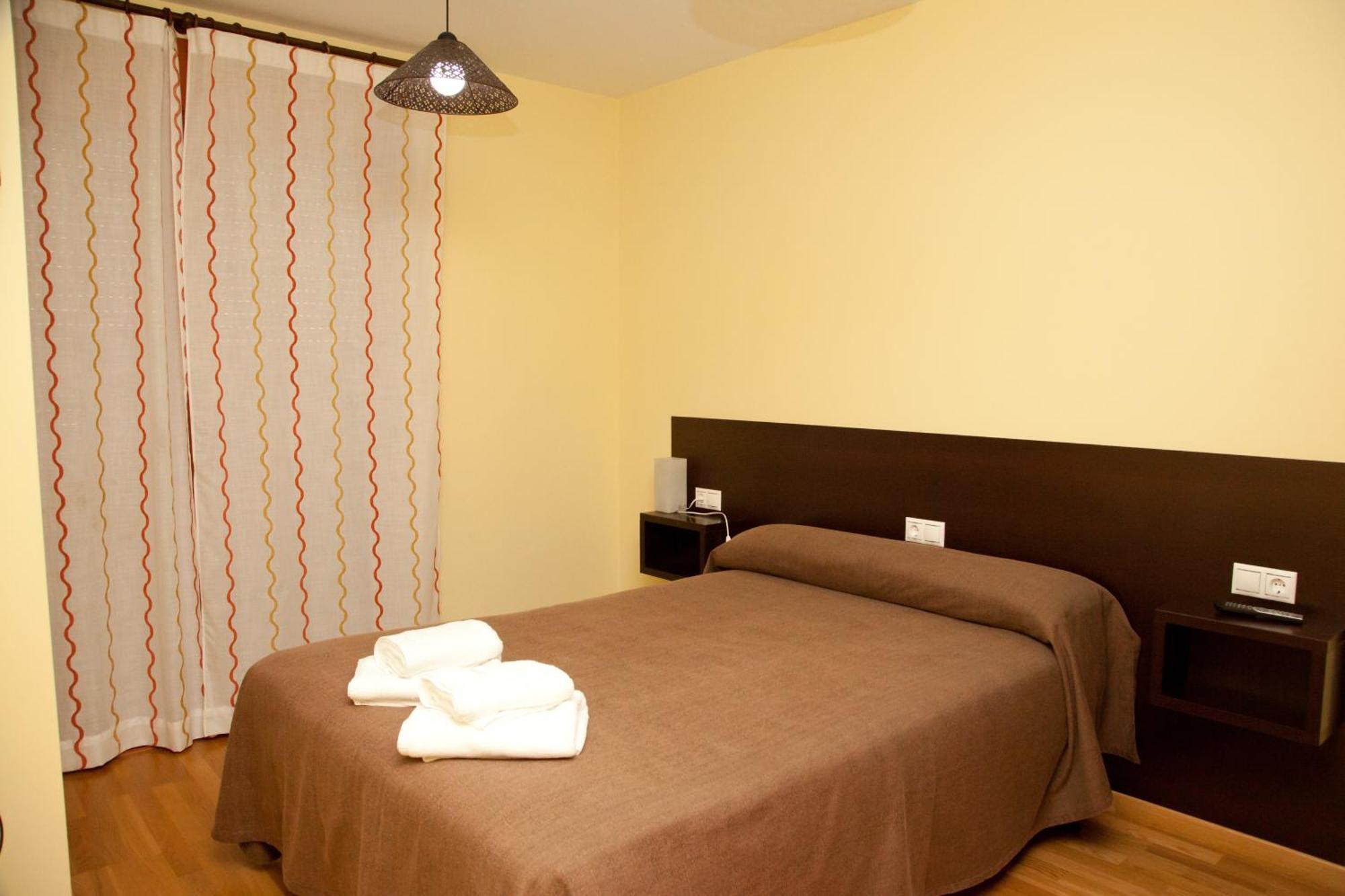 Hostal Casasnovas 西利达 外观 照片